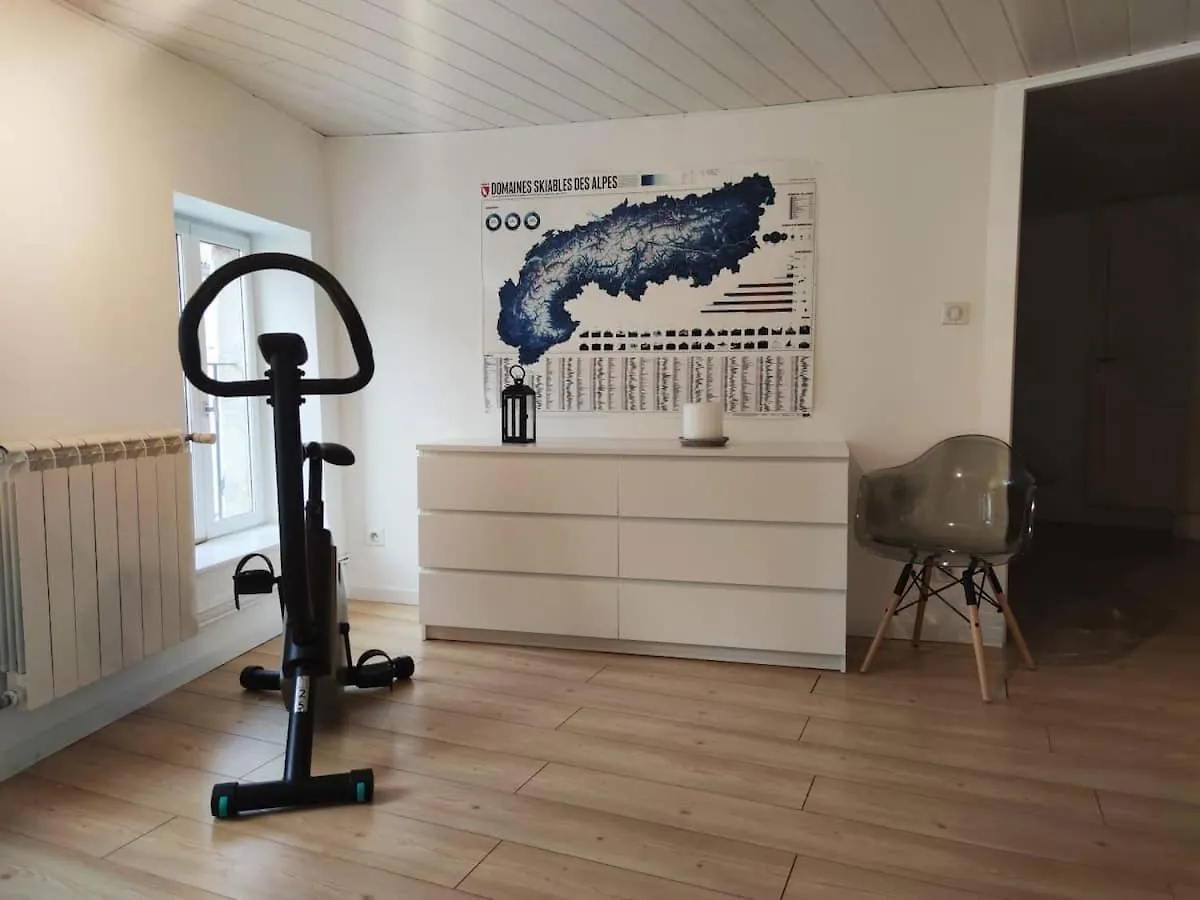 Logement Entier : Plein Centre, Sur Les Quais Holiday home Montbrison